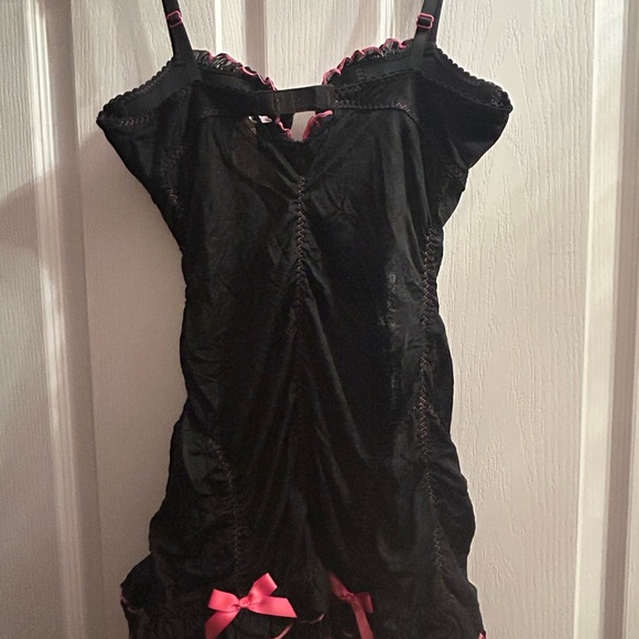 💕PrettyLittleThing Black Lace Negligee💕 - Picture 4 of 5